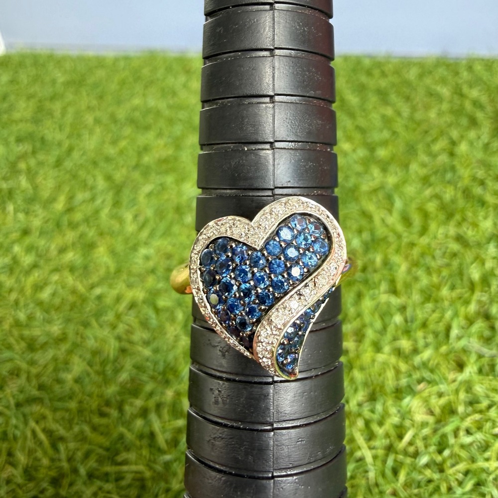 Vintage 10K Yellow Gold Blue Topaz Natural Diamond Accent Heart Ring Size 8